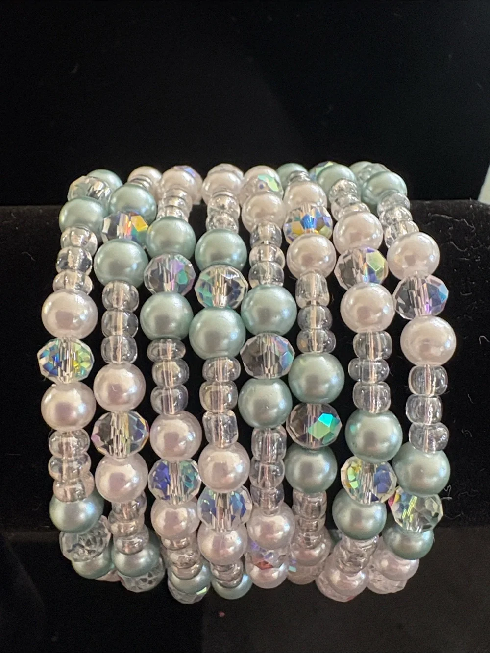 Pearl & Crystal Bracelet in Pale Mint and White